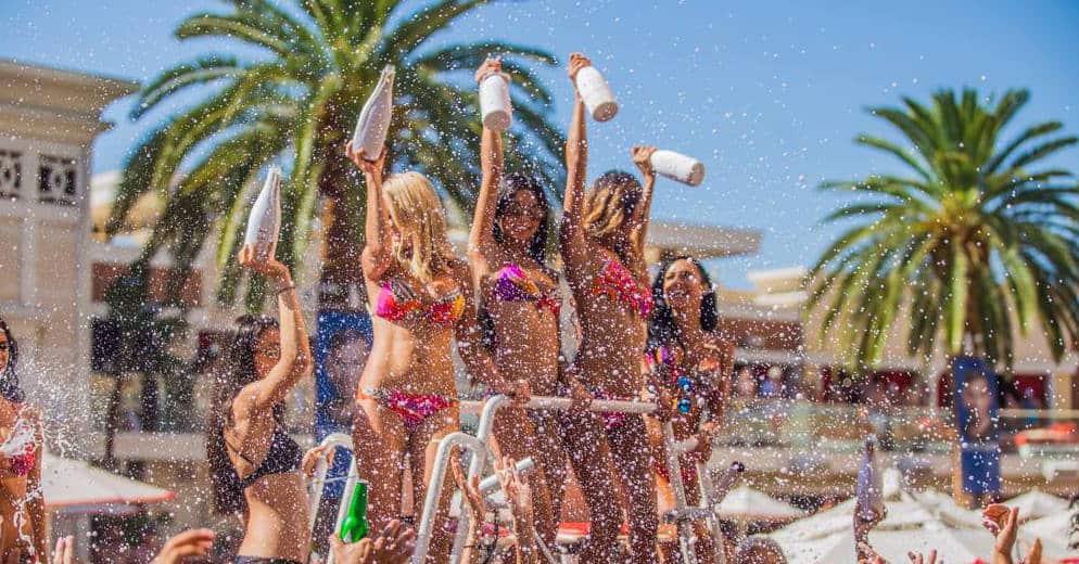 Las Vegas Pool Parties Bottle Prices and Reservations