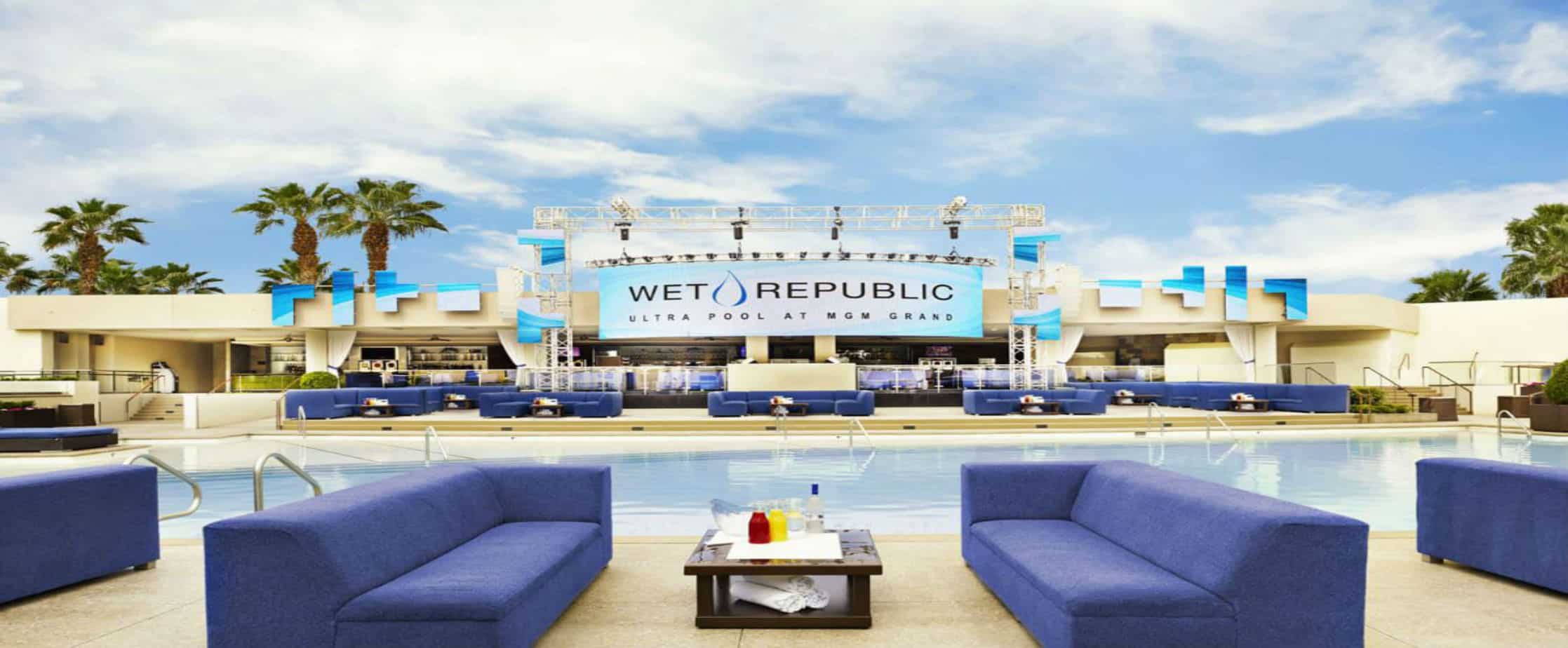 Wet Republic Ultra Pool Events & Bottle Service